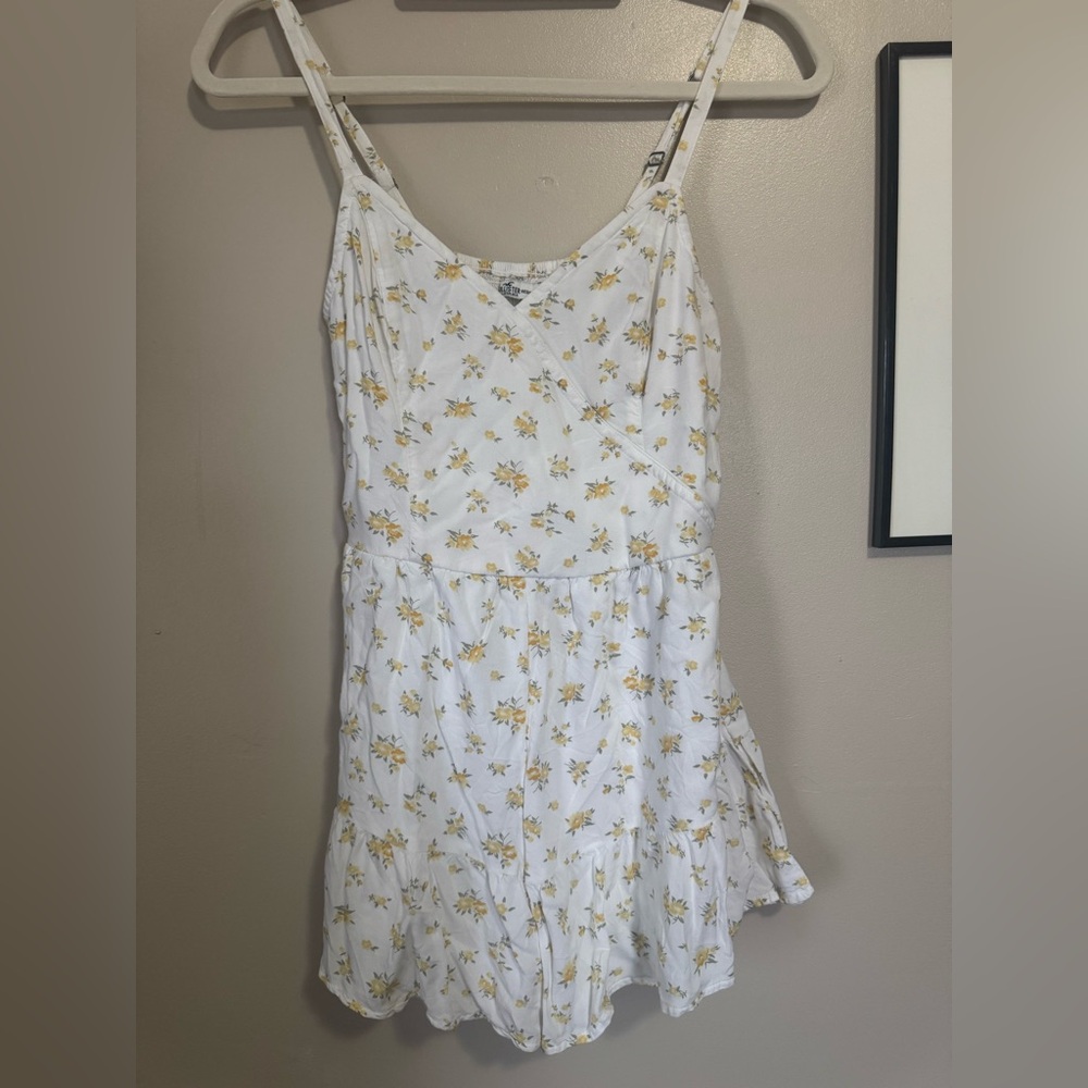 Hollister White Spaghetti-Strap Floral Mini Romper
